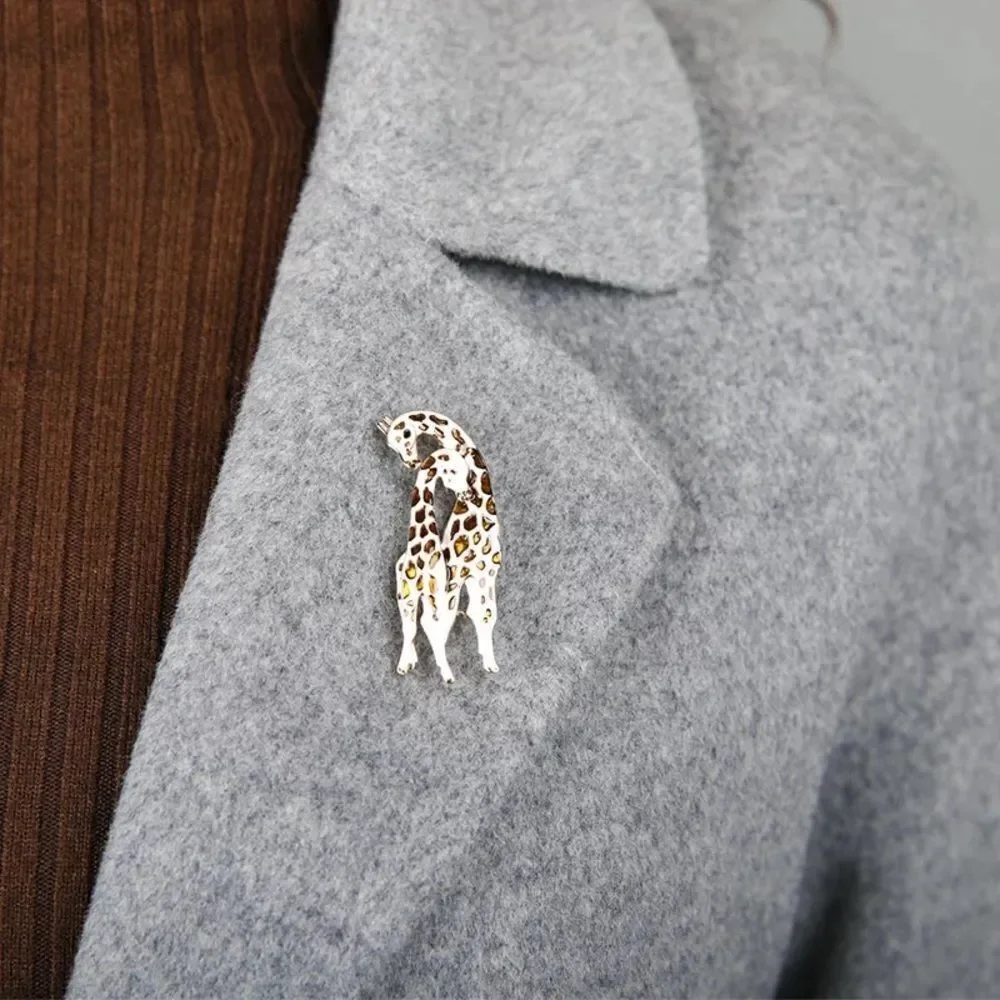 VQ Giraffe Family Brooch
